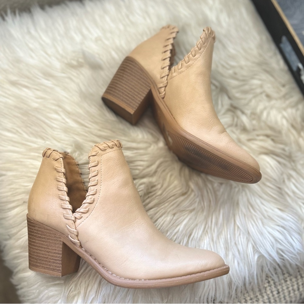 Qupid beige faux leather open ankle heeled bootie